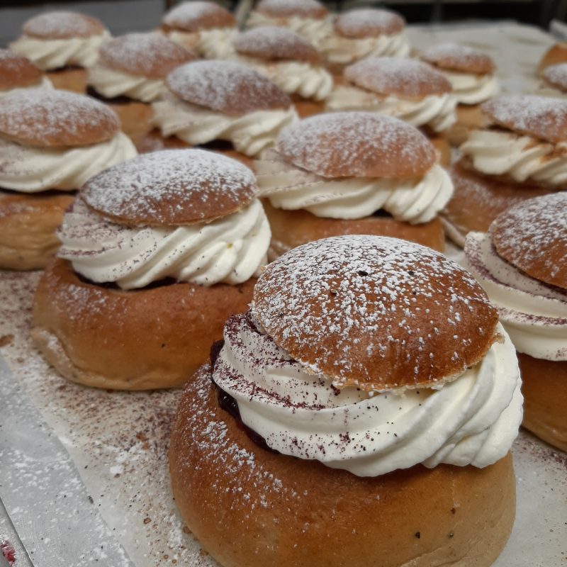 Fastlagsbulle med sylt